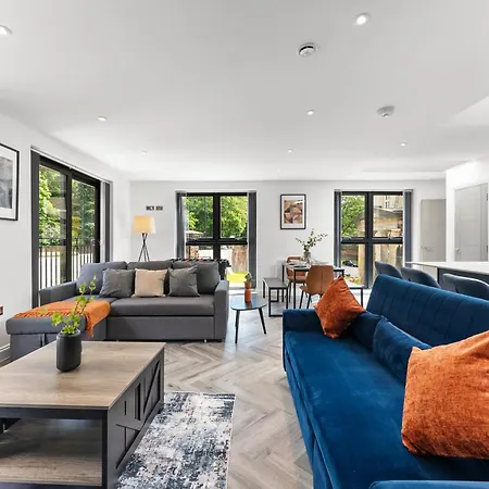 Apartment Spacious - Free Parking *