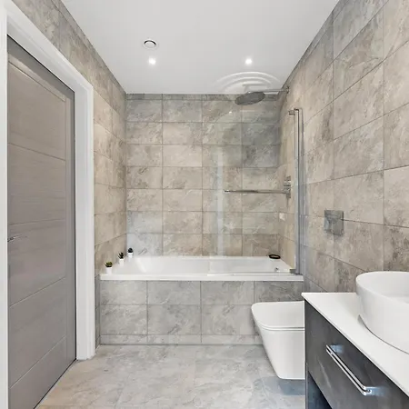 Lägenhet Winter Offer! Chic Large - Parking *